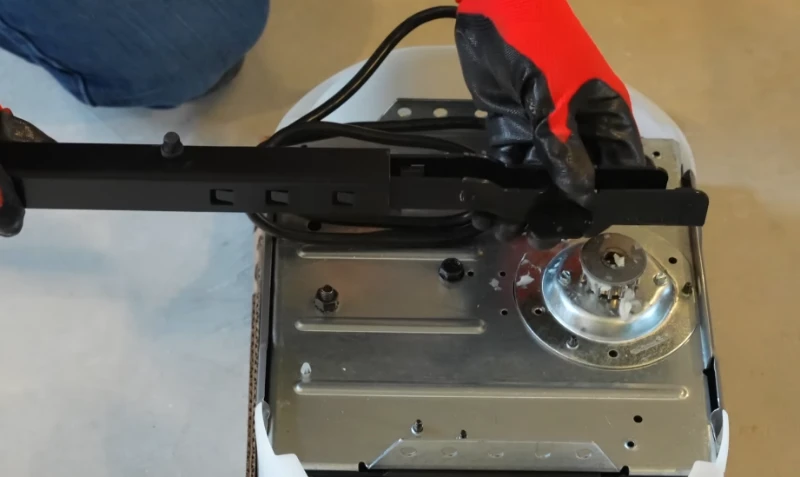 Track and Hardware Repair in Covington