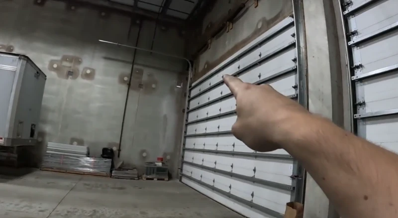 Commercial Garage Door 