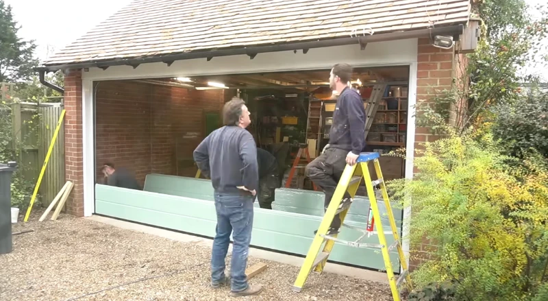 Garage Door Repair in North Decatur